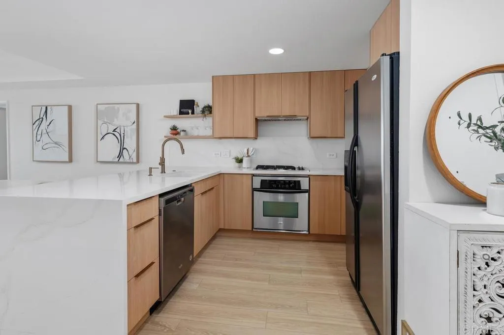 https://cdn.realtyfeed.com/cdn/127/306734641/2cbef6a33952a98070afea248591f9ed.webp