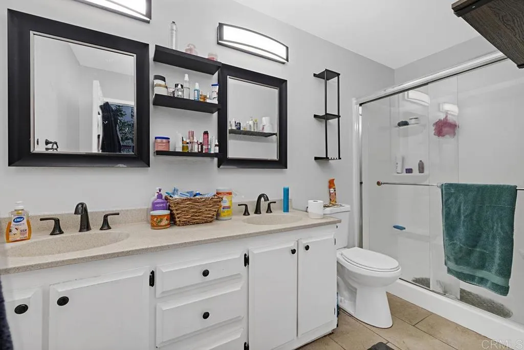 https://cdn.realtyfeed.com/cdn/127/306734649/98404b74c476677c0ff73990caf0bd8c.webp