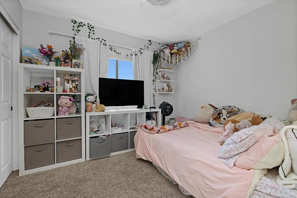 https://cdn.realtyfeed.com/cdn/127/306734649/e529a6bcb68ec4d7ffcb23deae1431b9.webp