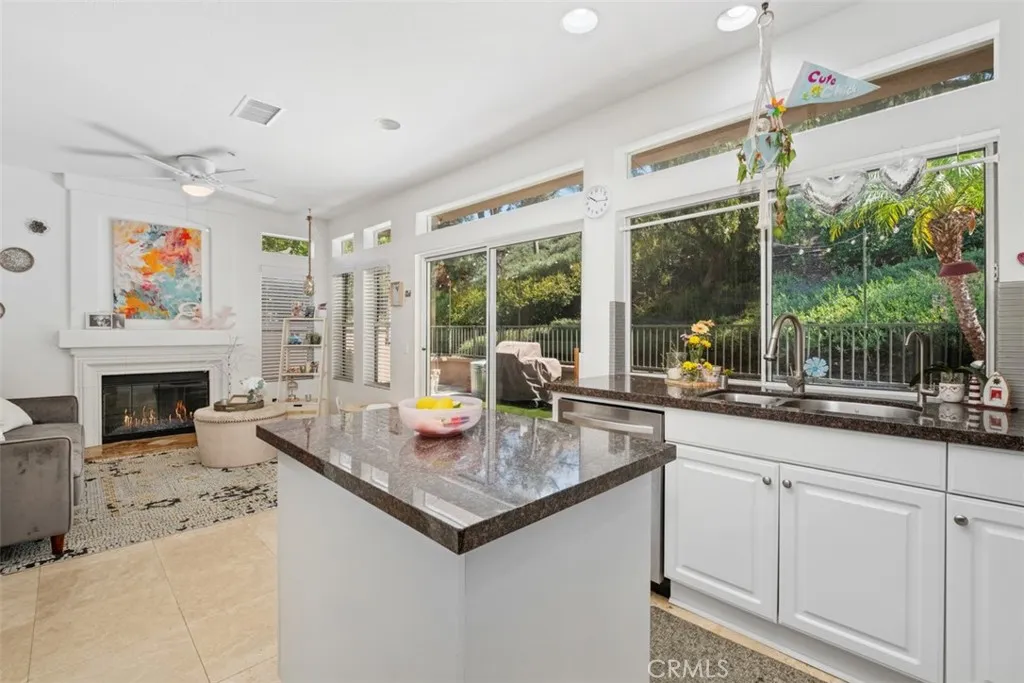2 Paseo Del Sol, Rancho Santa Margarita, CA 92688 - Photo 2 of 36, Rancho Santa Margarita, CA