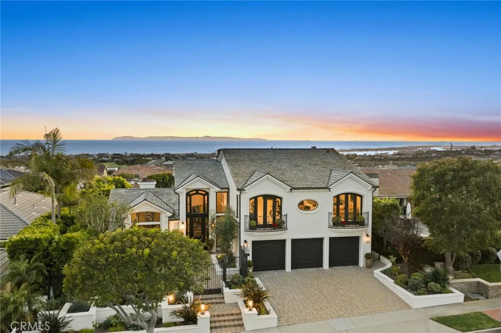 Corona Del Mar, CA 92625