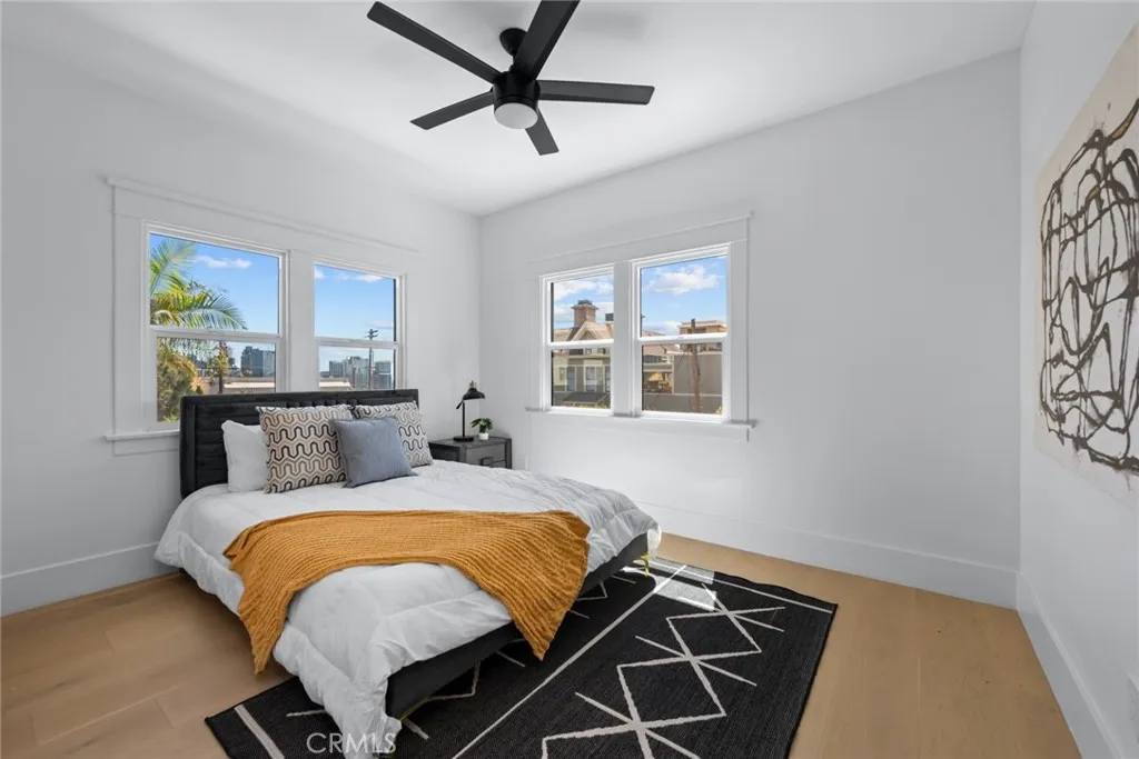 https://cdn.realtyfeed.com/cdn/127/306734723/0d30105f0a0553006f8b0167ce756299.webp