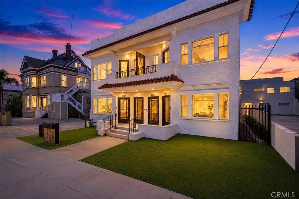 https://cdn.realtyfeed.com/cdn/127/306734723/979dfab48e184f6a678f683136eafe47.webp