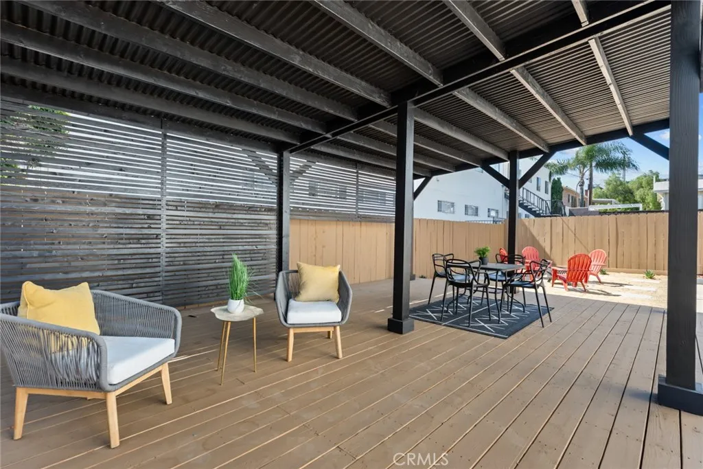 https://cdn.realtyfeed.com/cdn/127/306734723/acf6408697539d536845e076f74bfcd8.webp