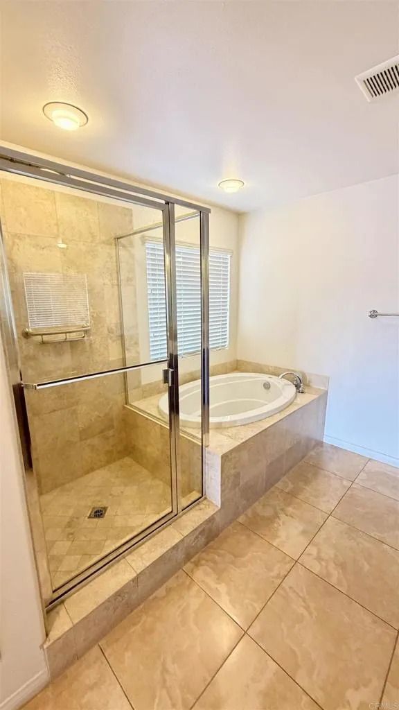 https://cdn.realtyfeed.com/cdn/127/306734748/c8b4b177900f6163eeb7dcc320d9d883.webp