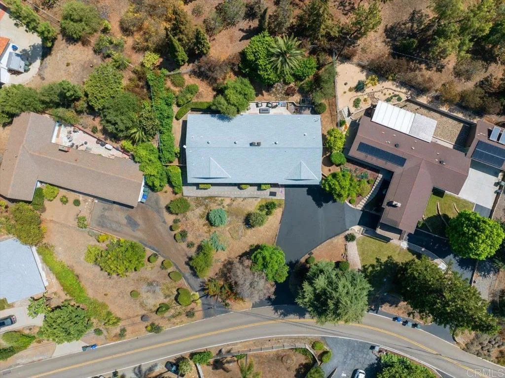 https://cdn.realtyfeed.com/cdn/127/306734750/dbc5da0f449f60f5344feb28ab0a2610.webp