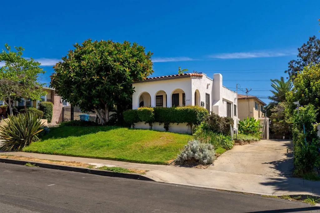San Diego, CA 92104