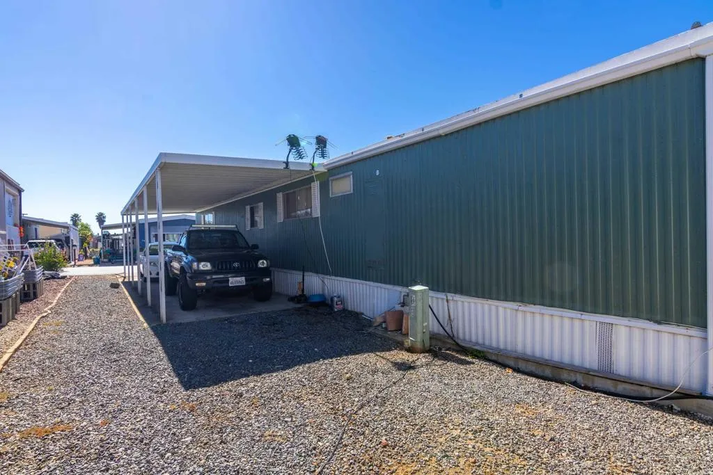 https://cdn.realtyfeed.com/cdn/127/306734775/559b734ecb65f0ece5e3f2eeb679bbd4.webp