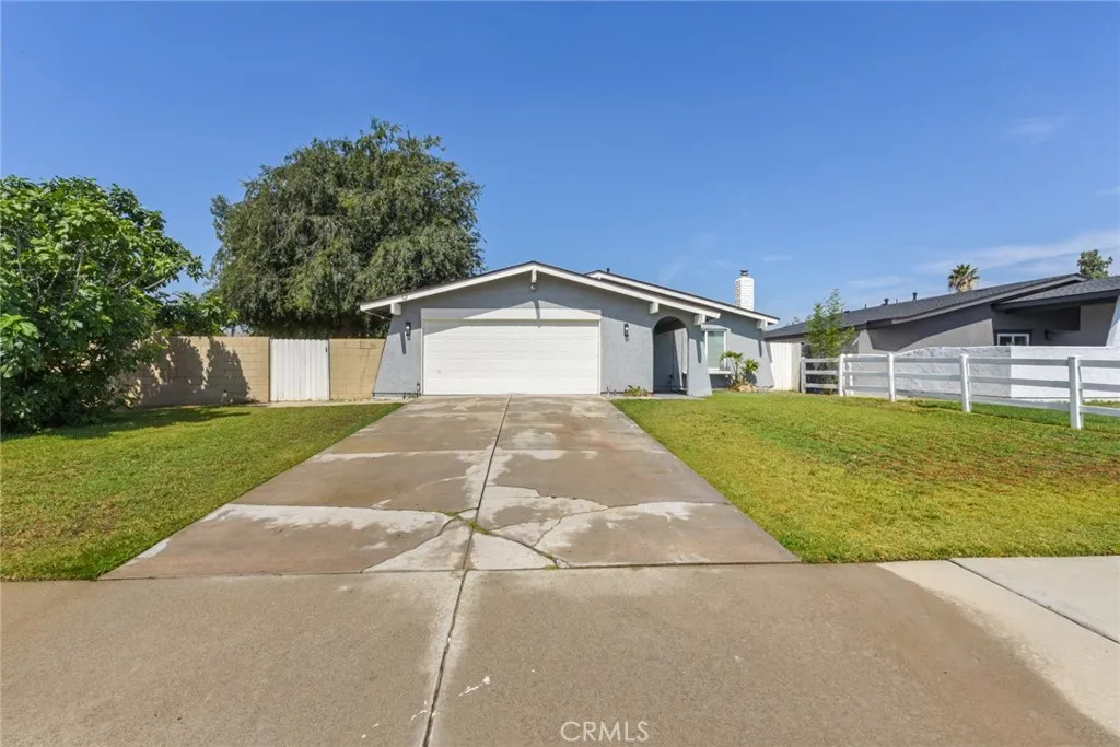 Riverside, CA 92503