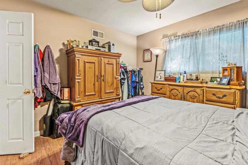 https://cdn.realtyfeed.com/cdn/127/306734803/439f1ab289287b57851dbe73109b0ea3.webp