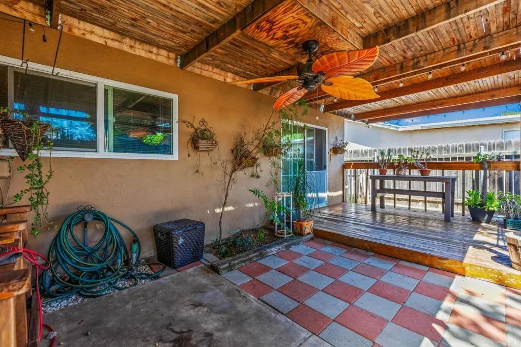 https://cdn.realtyfeed.com/cdn/127/306734803/fa0d81ad0d0d484c21d91f9f0e14fc1d.webp