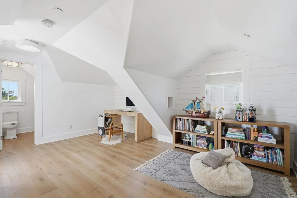 https://cdn.realtyfeed.com/cdn/127/306734810/4b66904773361f9f5125d986fbd8c250.webp