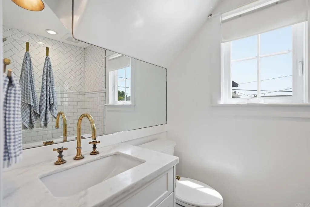 https://cdn.realtyfeed.com/cdn/127/306734810/88539073fed7a8666494a1ff1ebf6eee.webp