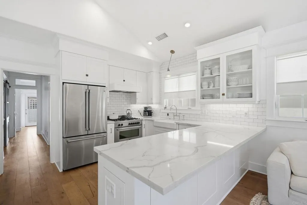 https://cdn.realtyfeed.com/cdn/127/306734810/9c6c39447cb8527372b45e3b84aba4f3.webp