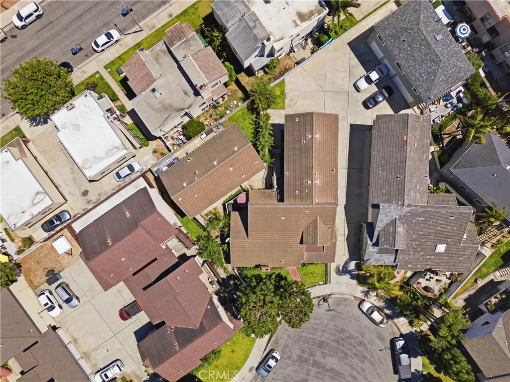 4891 Vista Drive, Huntington Beach, CA 92649 - Photo 3 of 32, Huntington Beach, CA