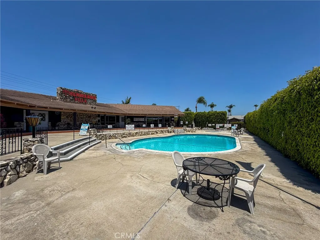 10001 W Frontage Unit 224, South Gate, CA 90280 - Photo 5 of 29, South Gate, CA