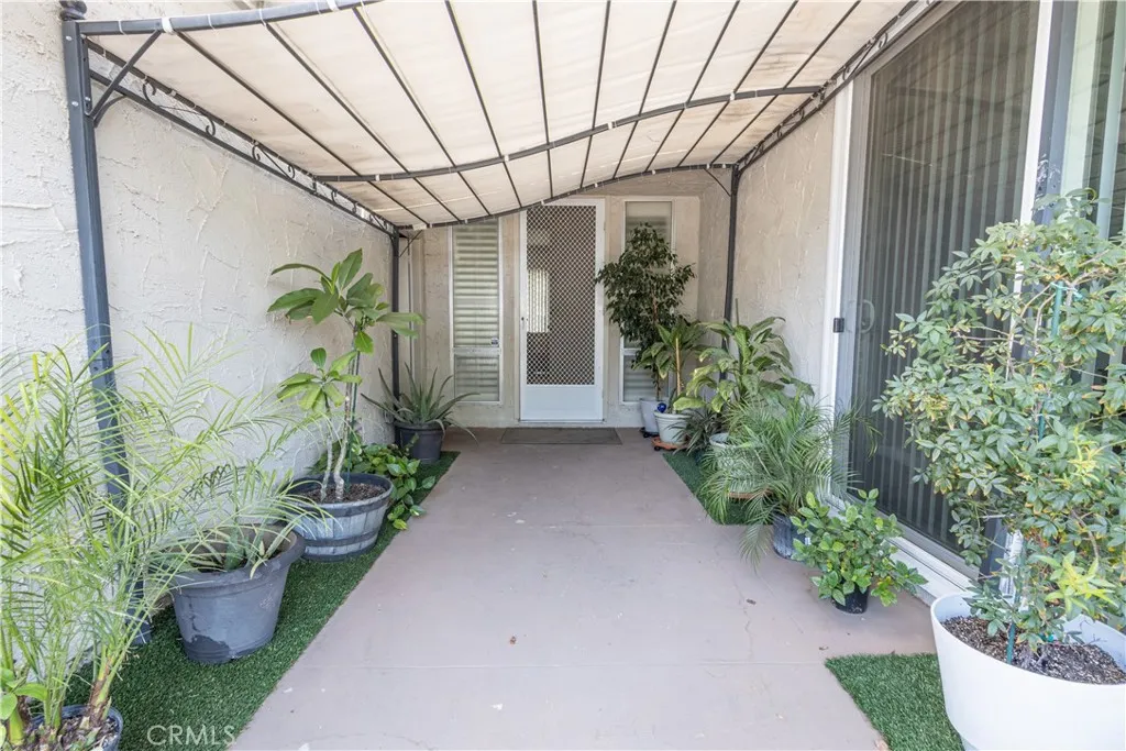 26044 Verde Grande Court, Menifee, CA 92586 - Photo 3 of 28, Menifee, CA