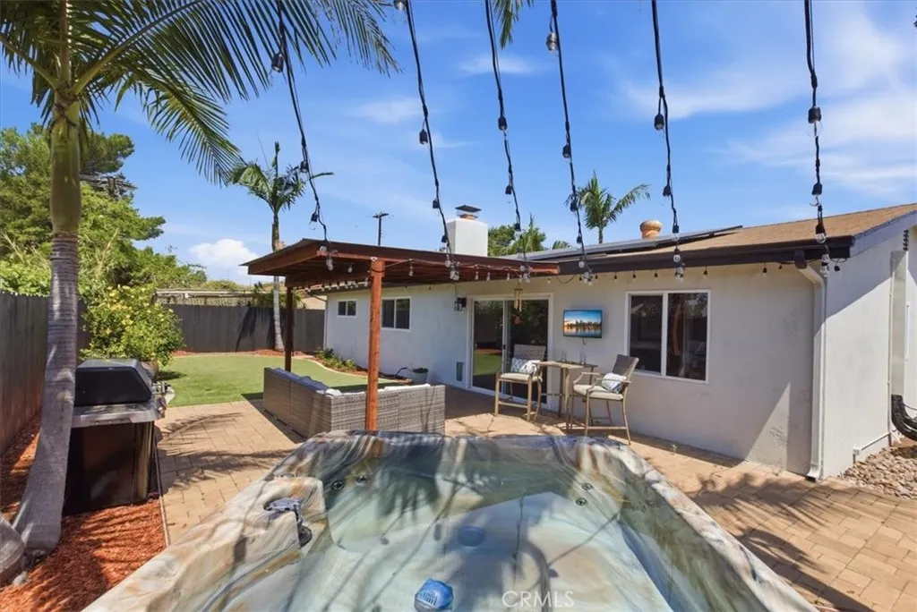 https://cdn.realtyfeed.com/cdn/127/306734855/2c622ad1ce0f3027f54a2a246482b864.webp