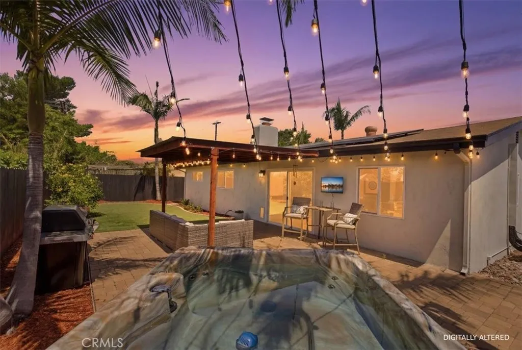 https://cdn.realtyfeed.com/cdn/127/306734855/37c0cc3d1f0746a8101ee0e8e9a9c57d.webp