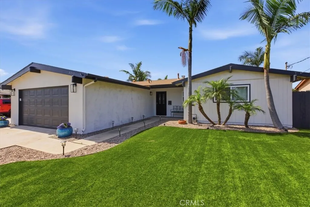 https://cdn.realtyfeed.com/cdn/127/306734855/7f38b38b457703e7fa079752a0d67e6c.webp