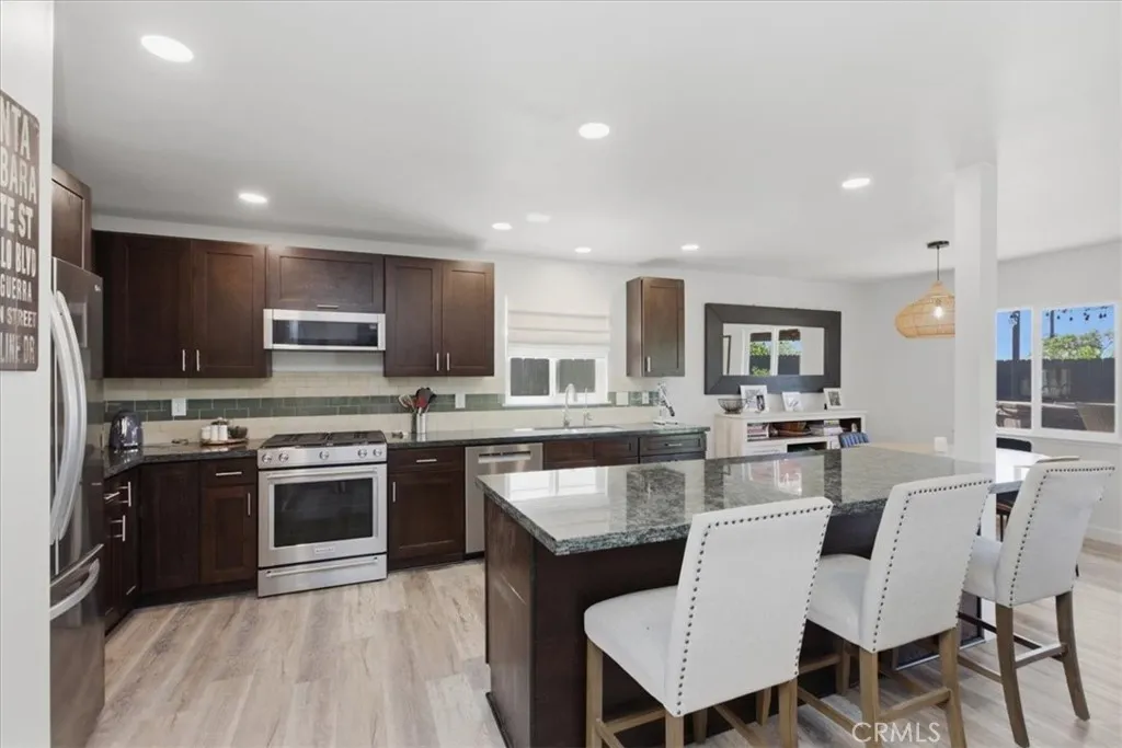 https://cdn.realtyfeed.com/cdn/127/306734855/e7ab029f36bda0faf5155c65a2958cc0.webp