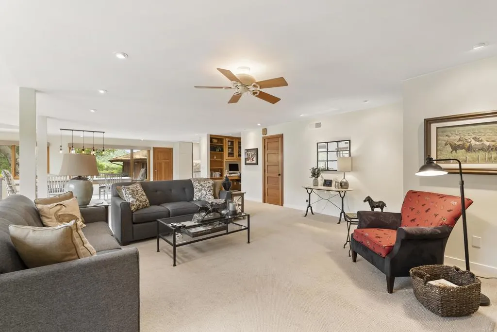 https://cdn.realtyfeed.com/cdn/127/306734867/2a3f0307c0684746ee0fdb955a37f187.webp