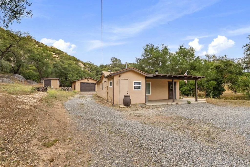 https://cdn.realtyfeed.com/cdn/127/306734867/314fc229cb1cb05a04878f305e2737f6.webp