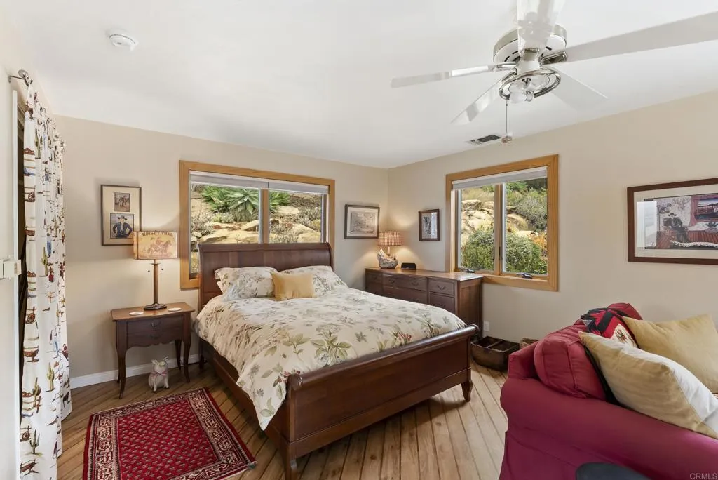 https://cdn.realtyfeed.com/cdn/127/306734867/4ad4ef2424a2be48919bde437f265738.webp
