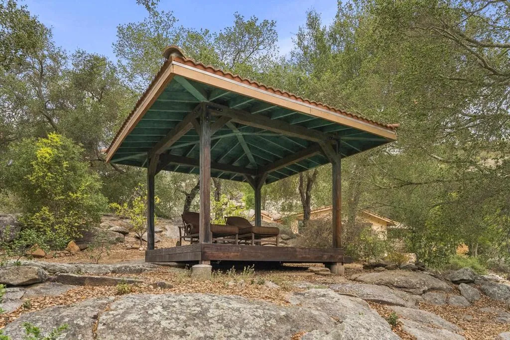 https://cdn.realtyfeed.com/cdn/127/306734867/4e91b5094117232b4456ab5cb640c248.webp