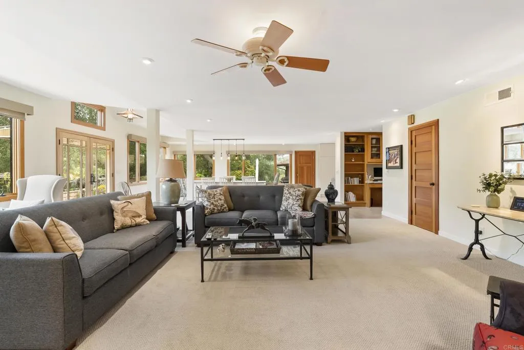 https://cdn.realtyfeed.com/cdn/127/306734867/ea5d197342a47013f0ac39b7ec1b0c5a.webp