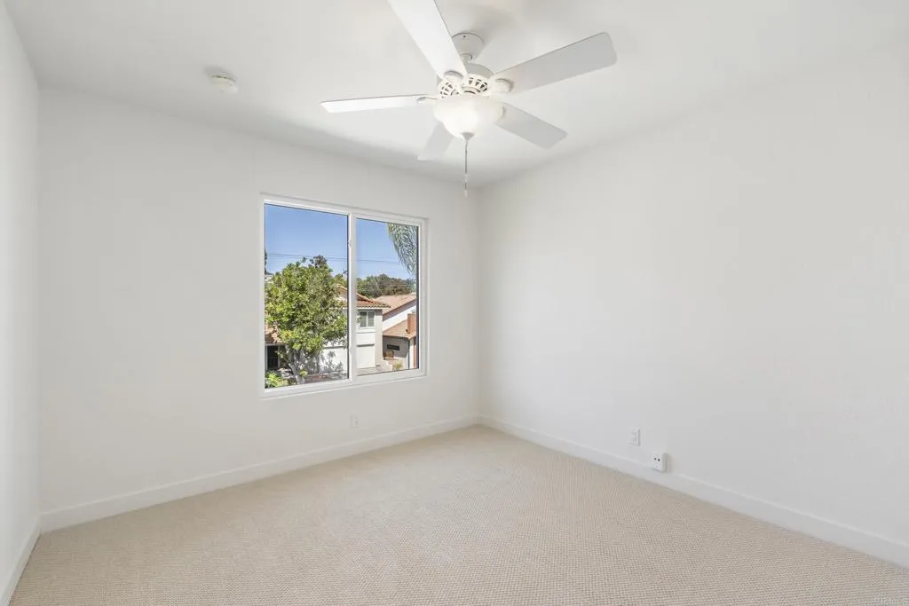 https://cdn.realtyfeed.com/cdn/127/306734868/411da2be57c641fa69fc7a4cfec7e8c4.webp