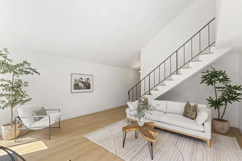 https://cdn.realtyfeed.com/cdn/127/306734868/c95b2fefe4ff857e07e50df800ded418.webp