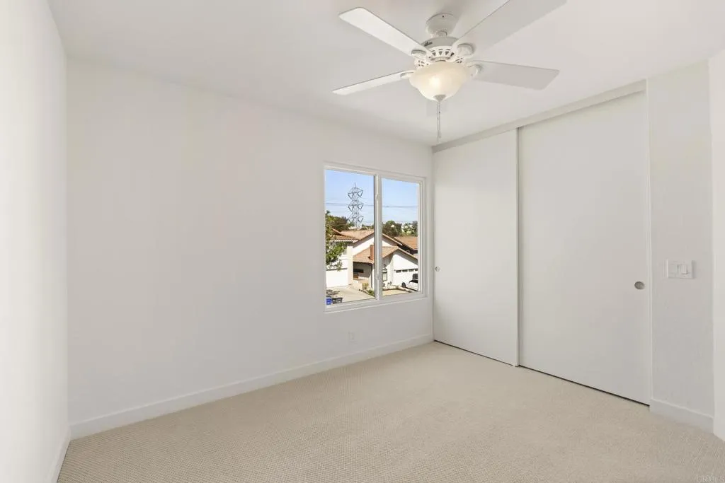https://cdn.realtyfeed.com/cdn/127/306734868/f15307aa001509dbe0f323c1e3772db0.webp