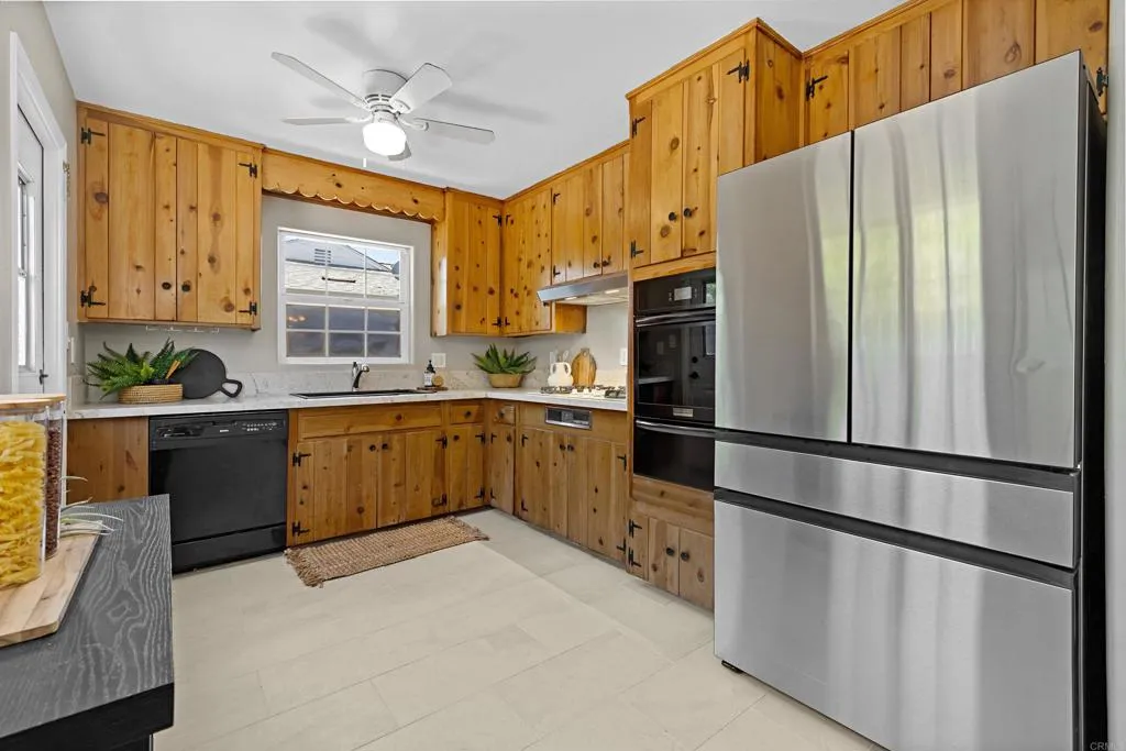 https://cdn.realtyfeed.com/cdn/127/306734882/162672be586edf9bd1cbbab8d2b1f1b6.webp