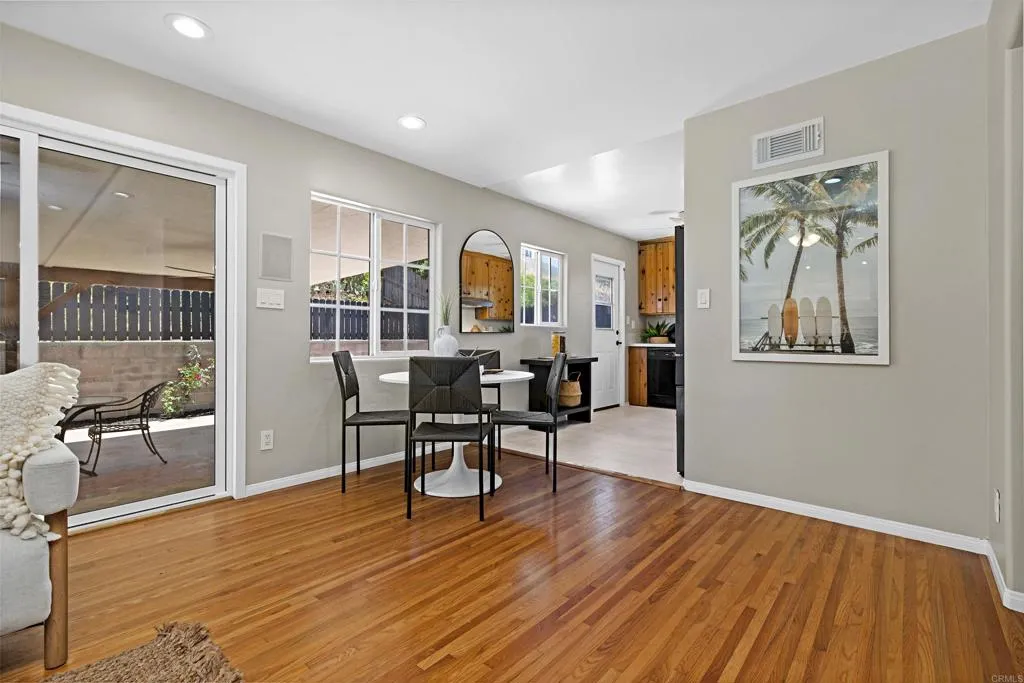https://cdn.realtyfeed.com/cdn/127/306734882/2bad7ca9f6f5828732cc51ef0df39474.webp