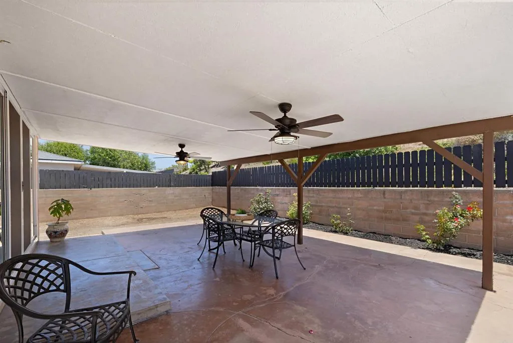 https://cdn.realtyfeed.com/cdn/127/306734882/41507561215b58aea4e72eff566eb4ed.webp