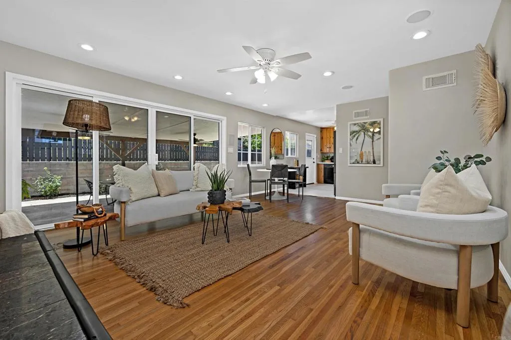 https://cdn.realtyfeed.com/cdn/127/306734882/50e8430a53e3f2a884615d3d52ea4414.webp