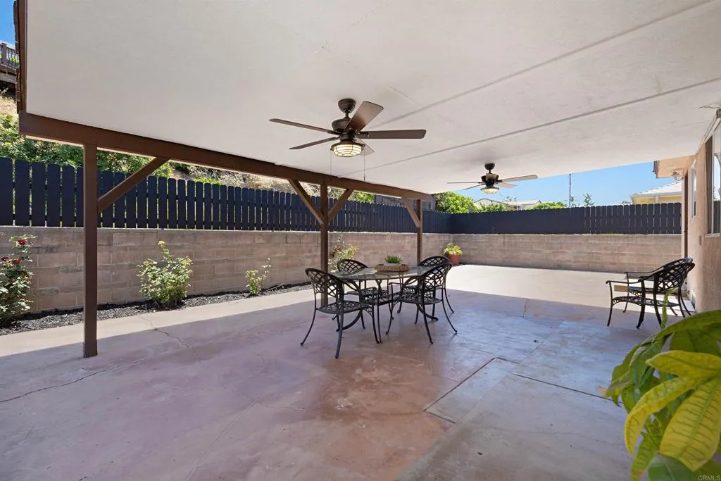 https://cdn.realtyfeed.com/cdn/127/306734882/aea7a4b882033a1a5a76ddb70970958b.webp