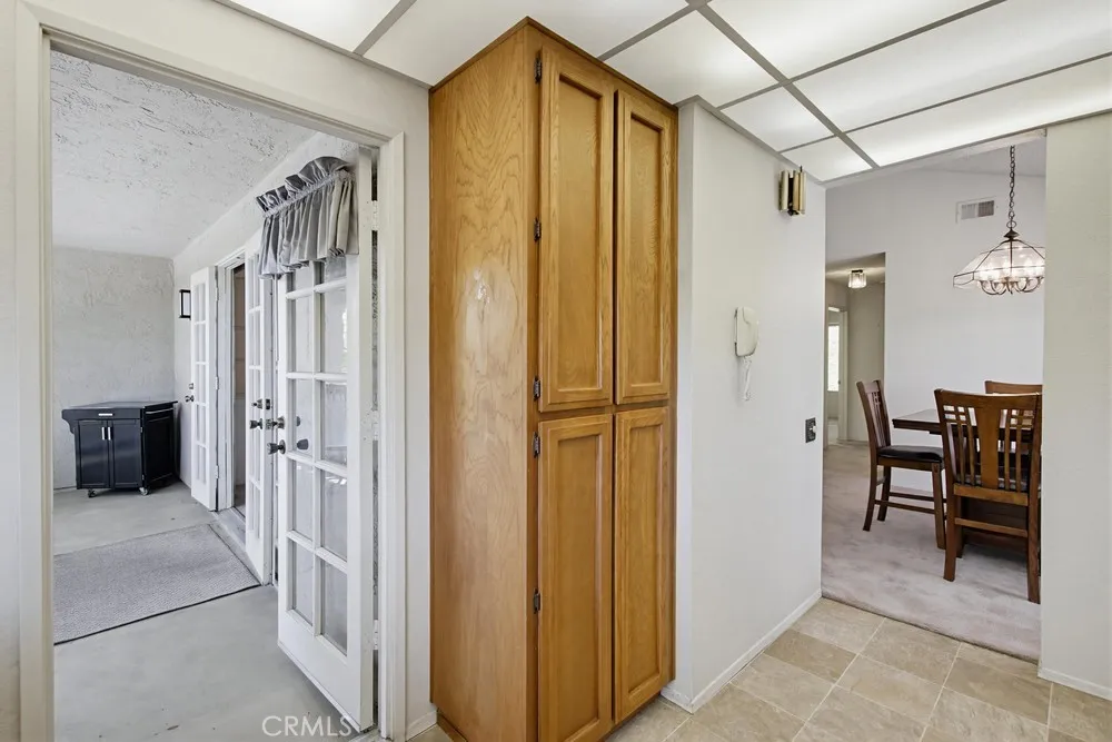 https://cdn.realtyfeed.com/cdn/127/306734923/9e92e24a53a33d72569397b006e84a09.webp
