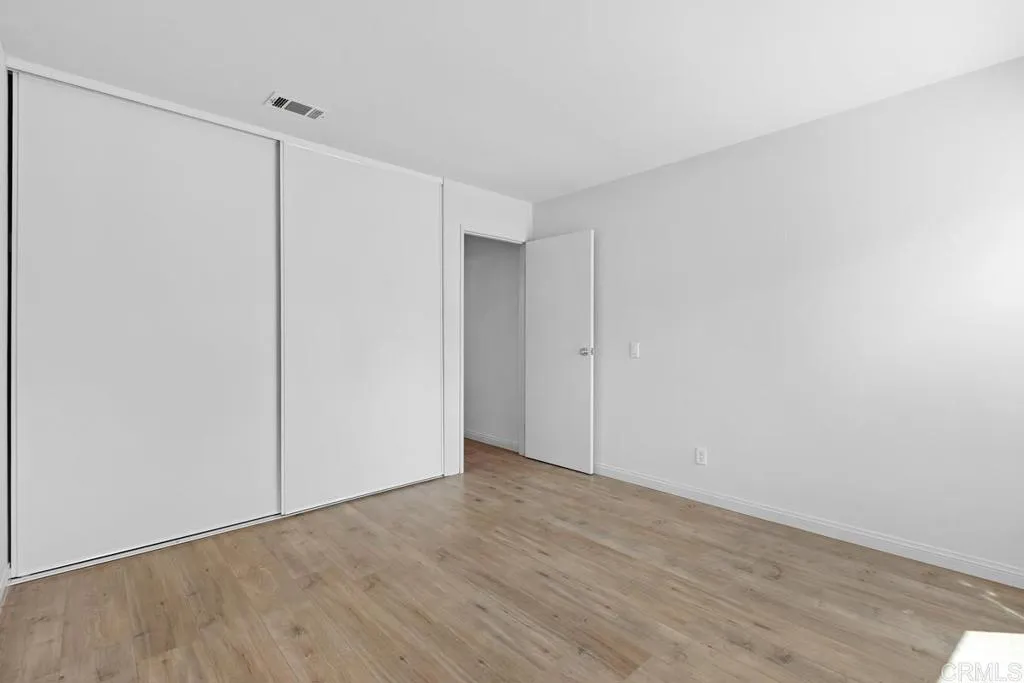 https://cdn.realtyfeed.com/cdn/127/306734939/21c6c2baf7c75670cca3ca9c4c157342.webp
