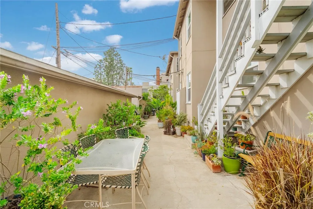 1231 Devon Avenue, Los Angeles, CA 90024 - Photo 5 of 10, Los Angeles, CA