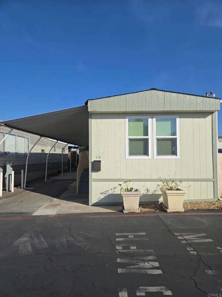 Escondido, CA 92025