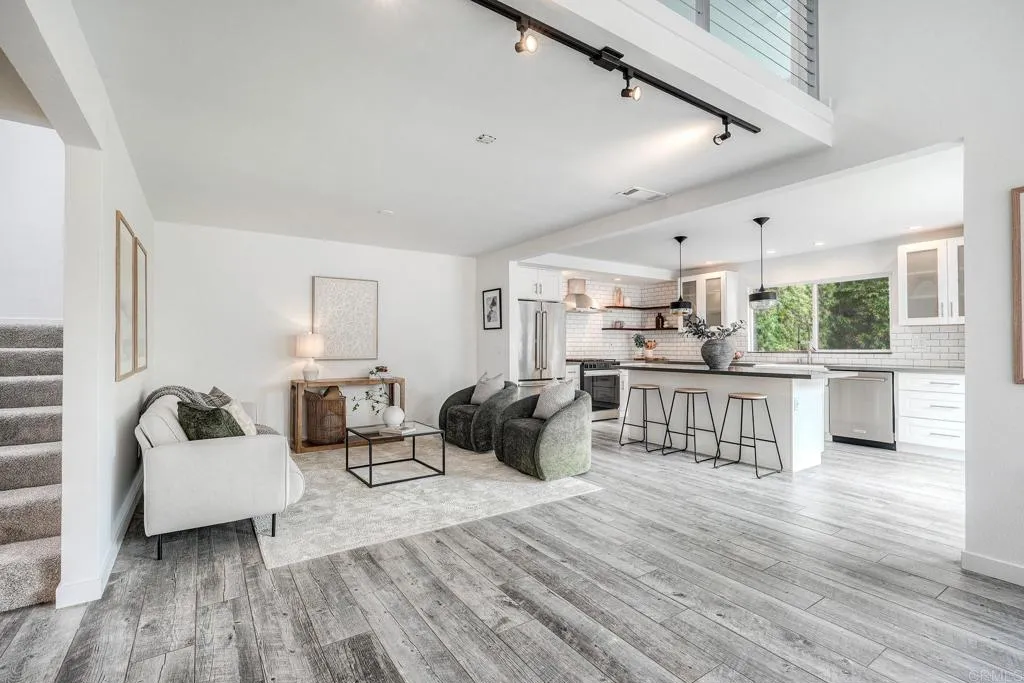 https://cdn.realtyfeed.com/cdn/127/306734979/4b26c18ee7de790449457cf60cc23b6b.webp