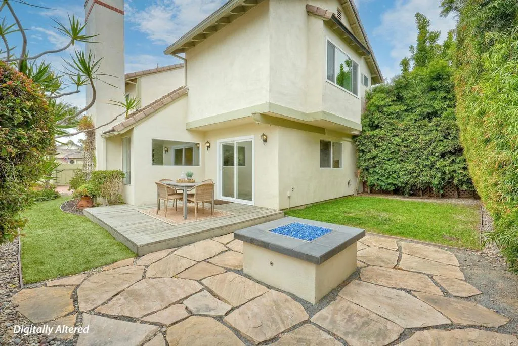 https://cdn.realtyfeed.com/cdn/127/306734979/98da89e7ea1bfb4fc179c78f02eb0689.webp
