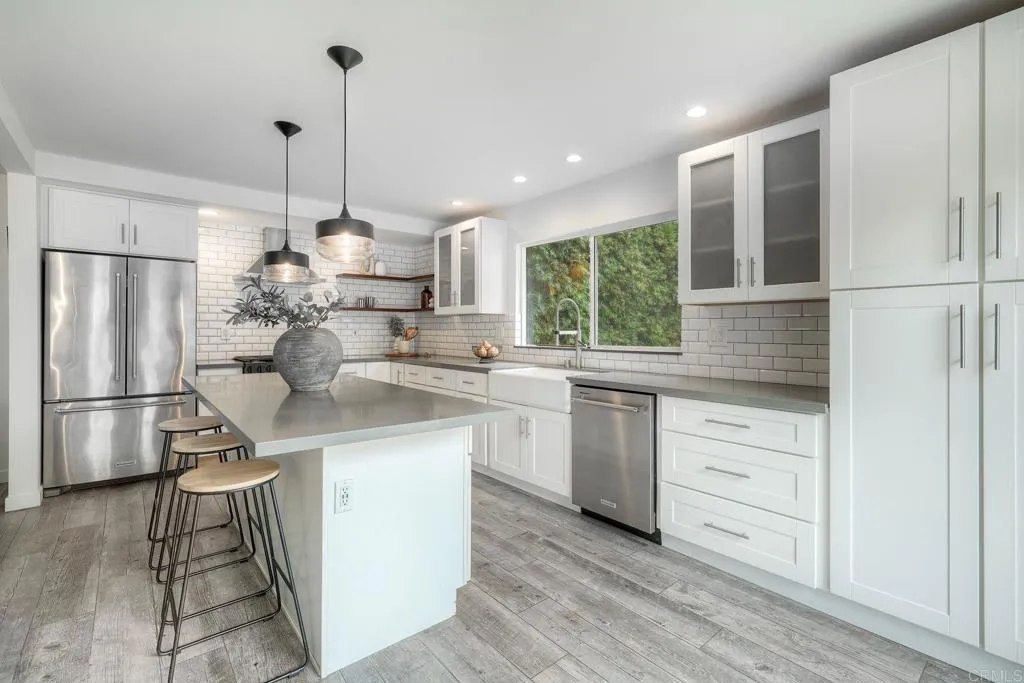 https://cdn.realtyfeed.com/cdn/127/306734979/ea773efdc851ccec0b444a4bf0cde03a.webp