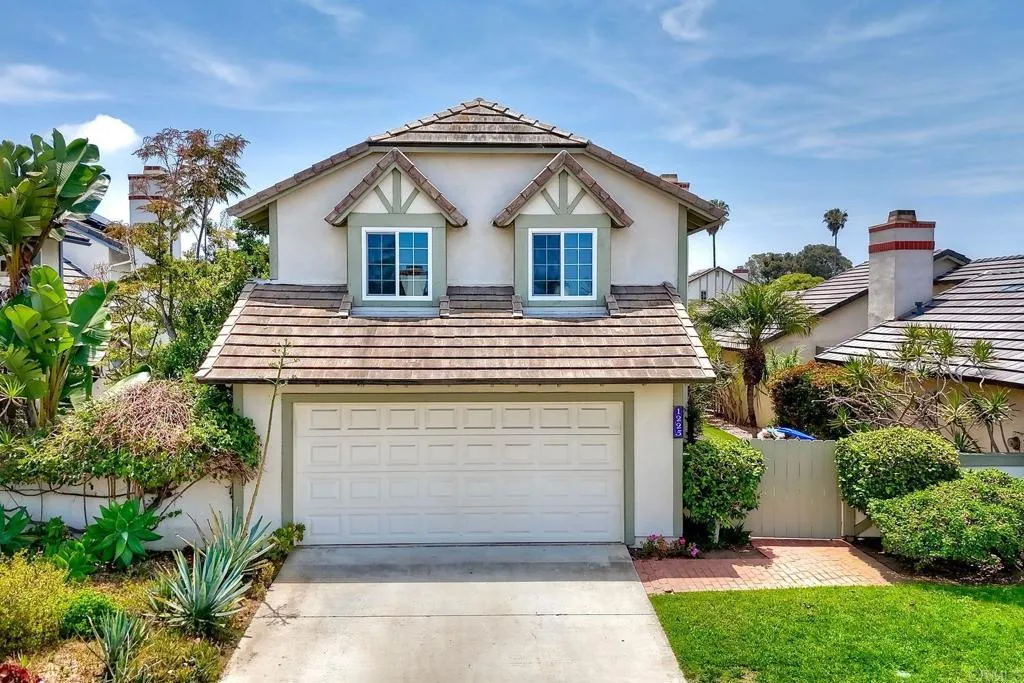 https://cdn.realtyfeed.com/cdn/127/306734979/f02b36e841fd7299081bbf878b3d11c6.webp