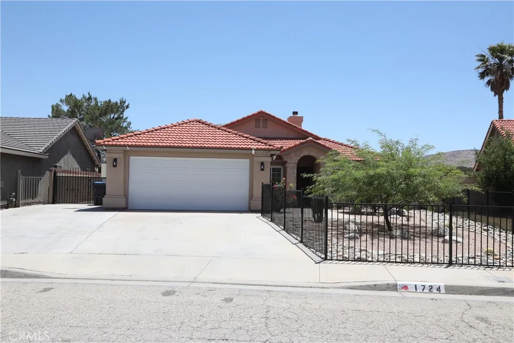 Palmdale, CA 93550