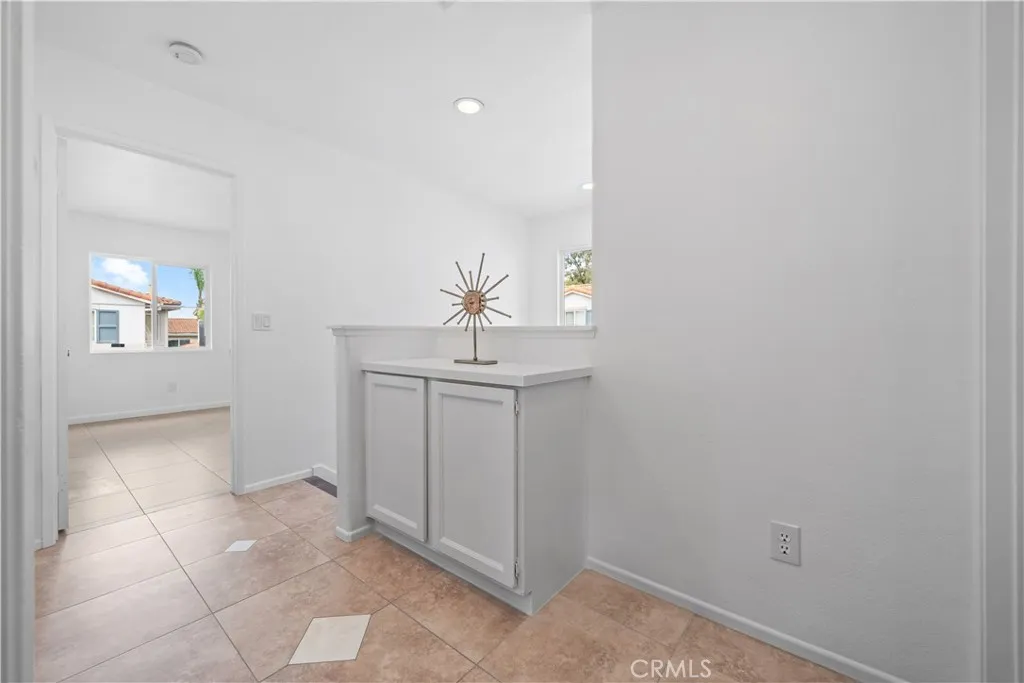 https://cdn.realtyfeed.com/cdn/127/306734990/005af39cd5fe0ea33cdc1ab69ee43ead.webp