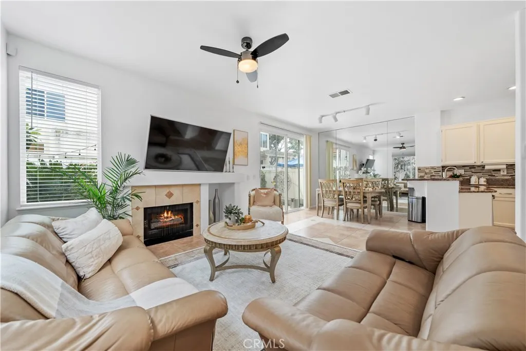 https://cdn.realtyfeed.com/cdn/127/306734990/4ad5a79465ef1499b9c1ed2165afeadb.webp