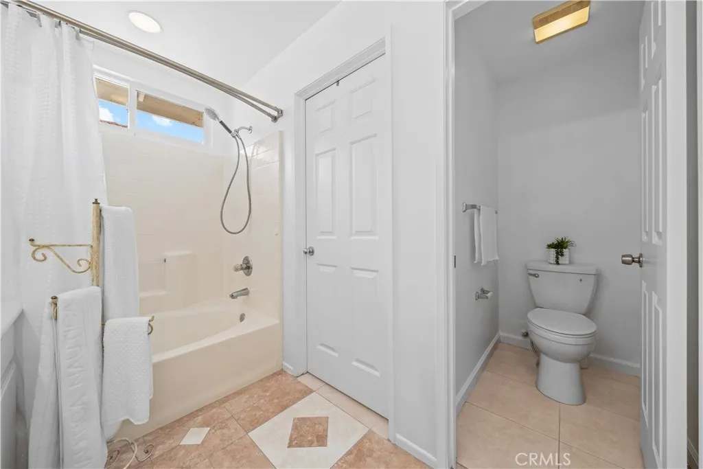 https://cdn.realtyfeed.com/cdn/127/306734990/8b7ba2d224f076a24a87b25e1aec6418.webp